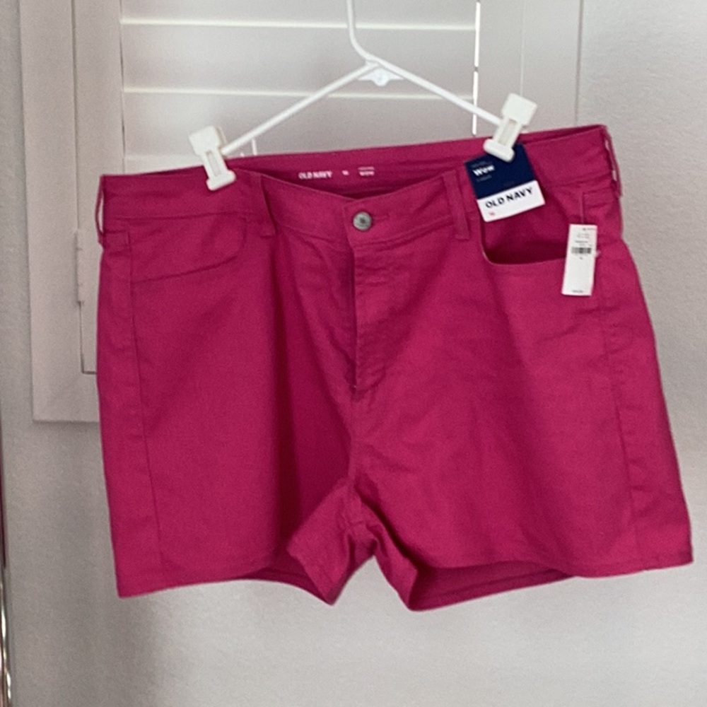 Old Navy Barbie Pink‎ High-Rise WOW 3” Inseam Stretch Shorts Size 18, NWT